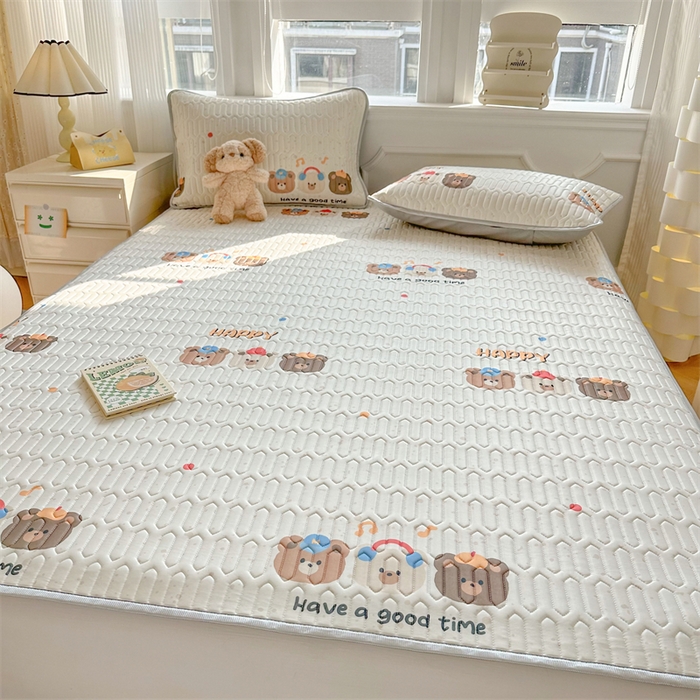 91家纺网 家纺一手货源 找家纺 慕尚家纺 2025新款凉感丝印花乳胶凉席 乐园伙伴