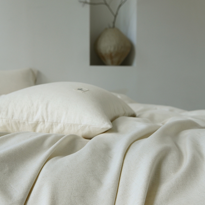 91家纺网 家纺一手货源 找家纺 山舍家居 2024 新款全棉棉麻纯色纽扣四件套 麻本色