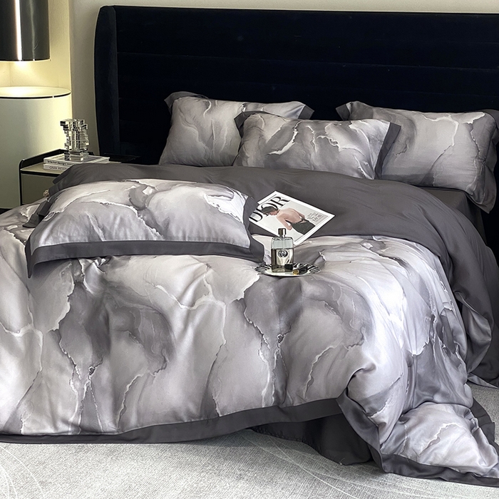 91家纺网 家纺一手货源 找家纺 优悦生活馆 2024新款轻奢天丝印花宽边拼角四件套系列-漫漫格调 漫漫格调-灰