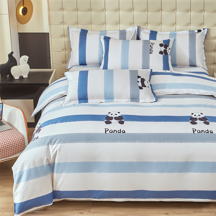 91家纺网 家纺一手货源 找家纺 佑佳家纺 2024新款磨毛印花植物羊绒单被套-可爱熊猫-蓝