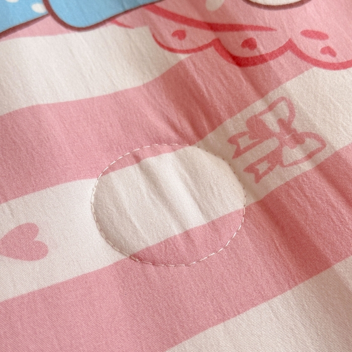 91家纺网 家纺一手货源 找家纺 梵克保罗 2024新款三丽欧卡通印花夏被系列 条纹美乐蒂