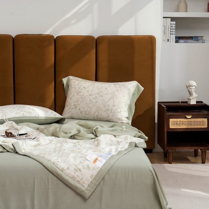 91家纺网 家纺一手货源 找家纺 黛舒家居 2024新款莱赛尔天丝大豆夏被四件套 夜曲