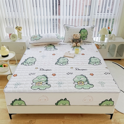 91家纺网 家纺一手货源 找家纺 恒尚居 2024新款小清新印花水洗棉大豆夹棉床笠 恐龙宝宝