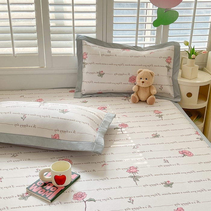 91家纺网 家纺一手货源 找家纺 星座-2025大斜纹复合冰丝凉席 佳吟小晚