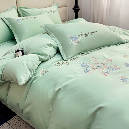 91家纺网 家纺一手货源 找家纺 （总）恋佳居 2025新款水洗真丝刺绣四件套