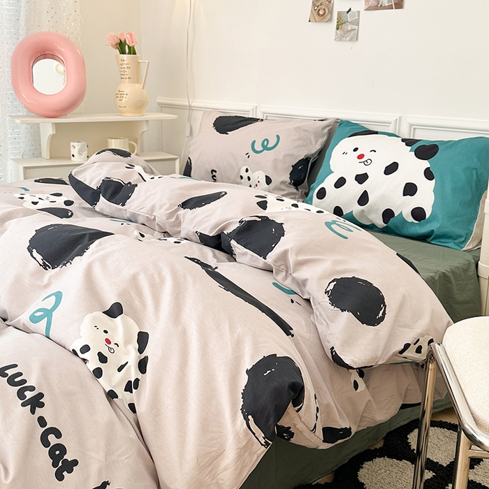 91家纺网 家纺一手货源 找家纺 昔可家纺 2024新款创意枕套全棉波点印花四件套 波点好运猫