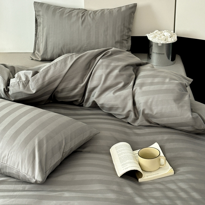 91家纺网 家纺一手货源 找家纺 蓝邻家纺 2024新款全棉60s贡缎提花轻奢四件套-风格二 杰西-灰