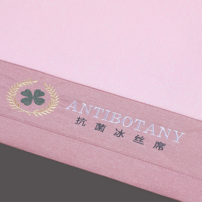 91家纺网 家纺一手货源 找家纺 新月家纺（锦威郎） 2024新款防滑无纺布牛奶冰丝席 四叶草