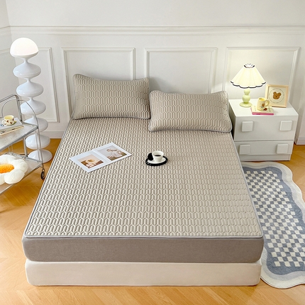 91家纺网 家纺一手货源 找家纺 福来临 2025新款印花凉感丝含胶凉席夏被三件套四件套 含胶凉席-浅灰色