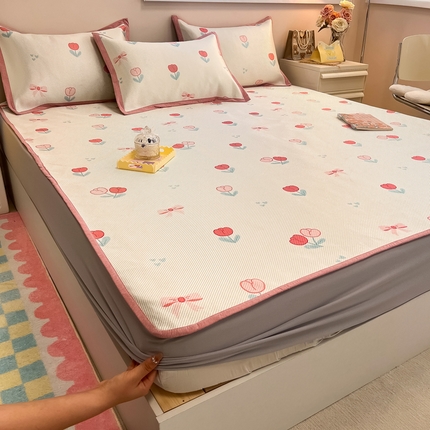 91家纺网 家纺一手货源 找家纺 （总）懒猫家纺 2024新款600D数码印花冰藤凉席-床笠款