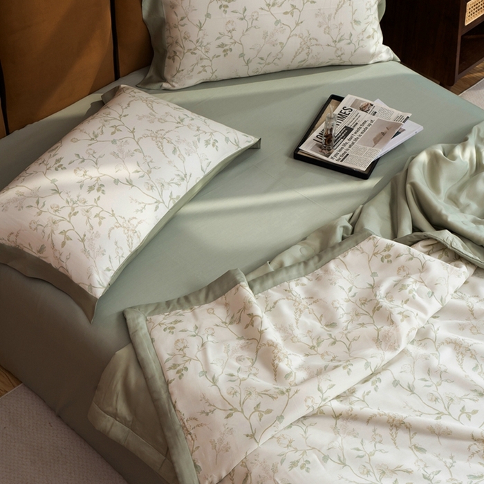 91家纺网 家纺一手货源 找家纺 黛舒家居 2024新款莱赛尔天丝大豆夏被四件套 夜曲