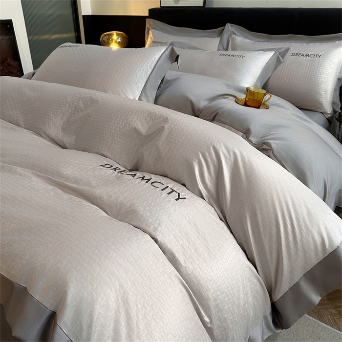 91家纺网 家纺一手货源 找家纺 古吉梦 2024新款水洗真丝提花四件套--迪梦  山灰+中灰