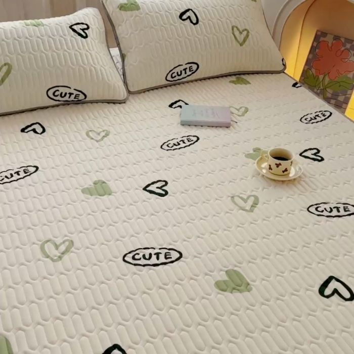 91家纺网 家纺一手货源 找家纺 福来临 2026新款印花凉感丝含胶凉席夏被三件套四件套 含胶凉席-幸运心