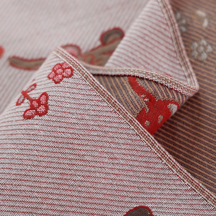 91家纺网 家纺一手货源 找家纺 朴尔毛巾被2024年新品全棉细纱编织纹AB版透气枕巾 花间甜象52*78cm