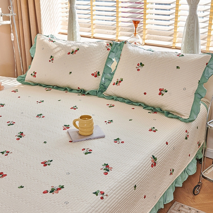 91家纺网 家纺一手货源 找家纺 金帛坊 2024新款全棉床盖夏被四件套 奶油草莓