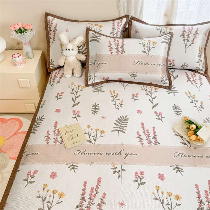 91家纺网 家纺一手货源 找家纺 懒猫家纺 2024新款600D数码印花冰藤凉席-床单款 花枝招展