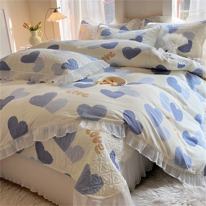 91家纺网 家纺一手货源 找家纺 添越 2024小清新韩版蕾丝花边纯棉夹棉床盖三件套全棉-怦然心动-蓝