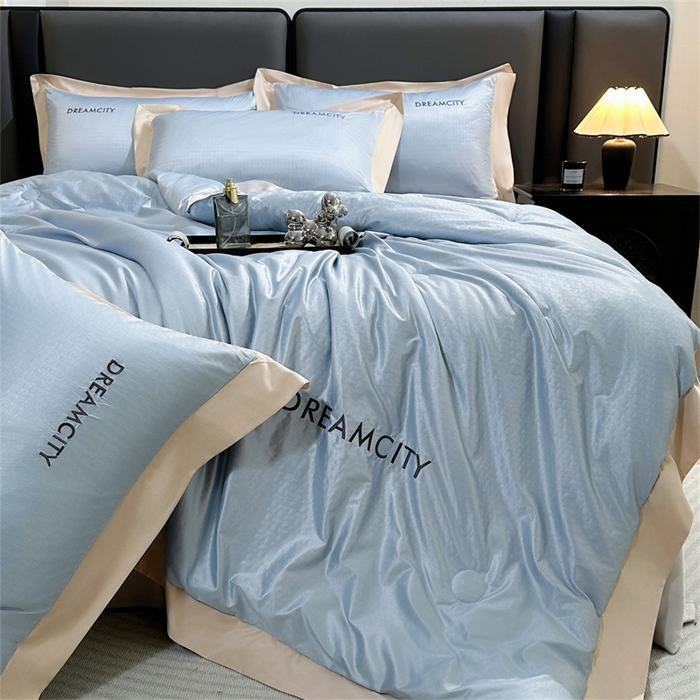 91家纺网 家纺一手货源 找家纺 古吉梦 2024新款水洗真丝提花夏被--迪梦 海青+山灰