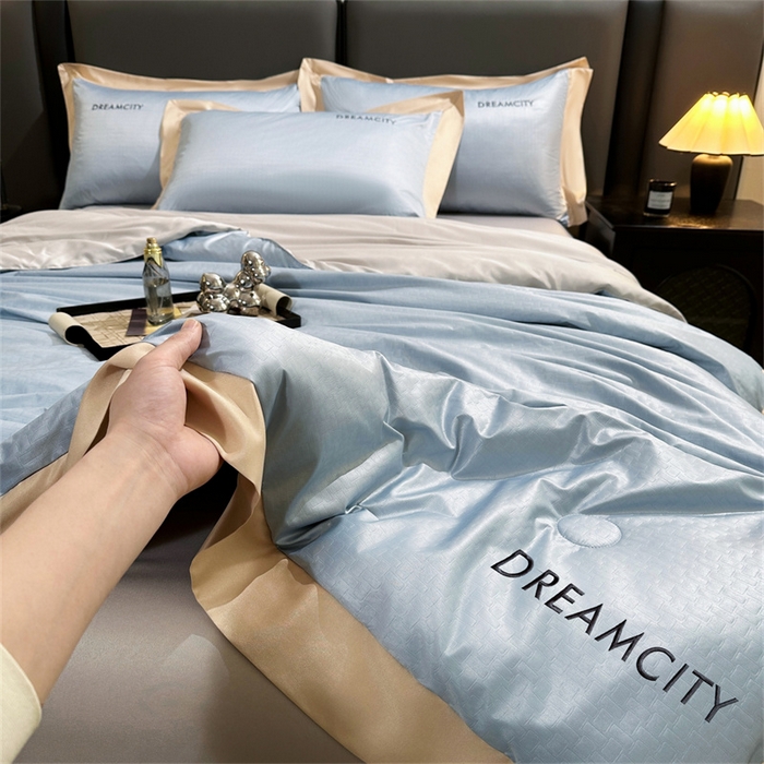 91家纺网 家纺一手货源 找家纺 古吉梦 2024新款水洗真丝提花夏被--迪梦 海青+山灰