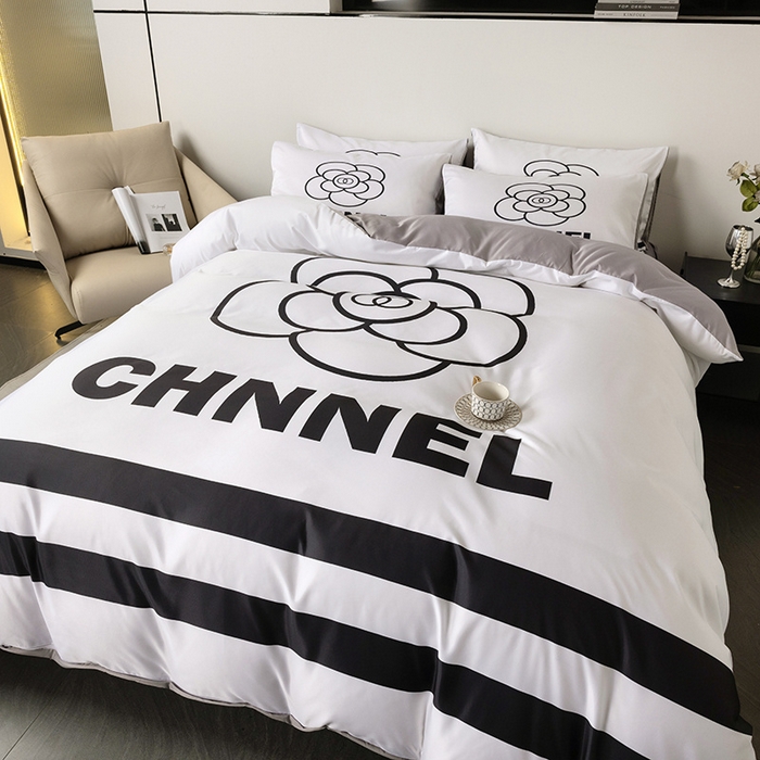 91家纺网 家纺一手货源 找家纺 摩卡家纺 2024新品水洗真丝轻奢系列 山茶-白