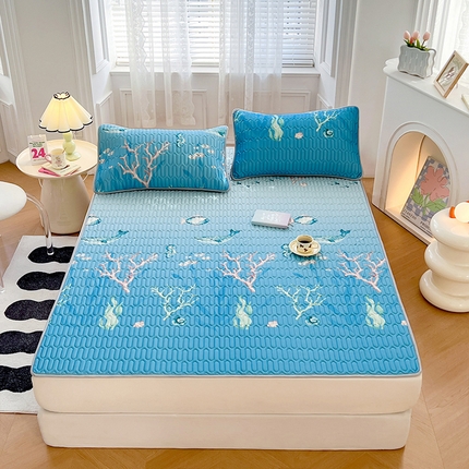 91家纺网 家纺一手货源 找家纺 福来临 2025新款印花凉感丝含胶凉席夏被三件套四件套 含胶凉席-海底世界