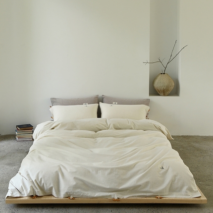 91家纺网 家纺一手货源 找家纺 山舍家居 2024 新款全棉棉麻纯色纽扣四件套 麻本色