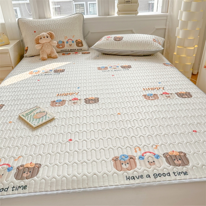 91家纺网 家纺一手货源 找家纺 慕尚家纺 2025新款凉感丝印花乳胶凉席 乐园伙伴