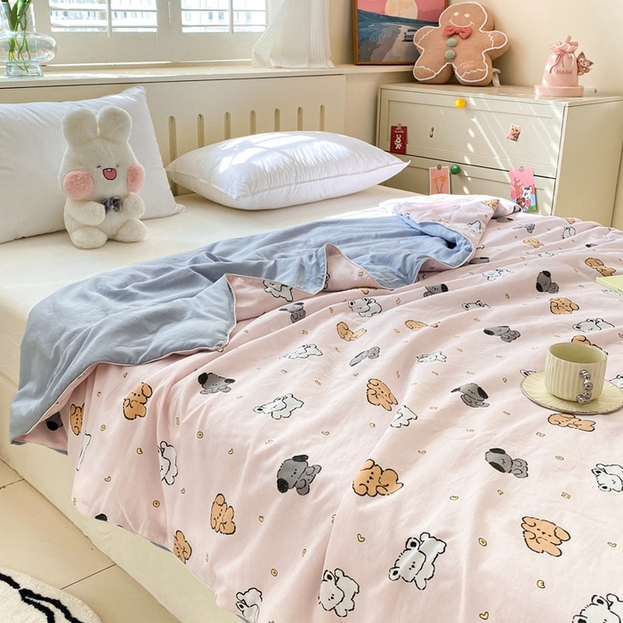 91家纺网 家纺一手货源 找家纺 梵克保罗  2024新款水洗棉印花大豆夏被 萌汪