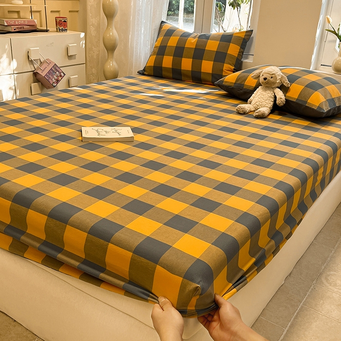 91家纺网 家纺一手货源 找家纺 蓝邻 2024新款全棉无印风全棉色织水洗棉单品床笠 格森橘中格