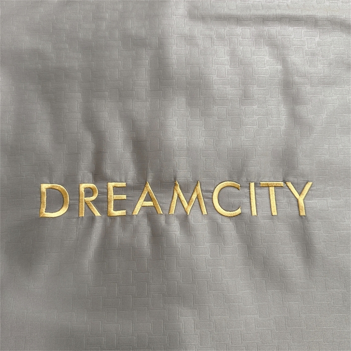 91家纺网 家纺一手货源 找家纺 古吉梦 2024新款水洗真丝提花夏被--迪梦 中灰+山灰