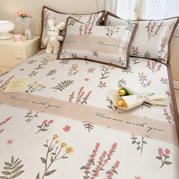 91家纺网 家纺一手货源 找家纺 懒猫家纺 2024新款600D数码印花冰藤凉席-床单款 花枝招展