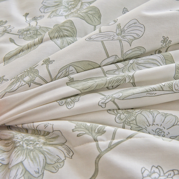 91家纺网 家纺一手货源 找家纺 （总）德芙 2024新款全棉小碎花夏被被子被芯