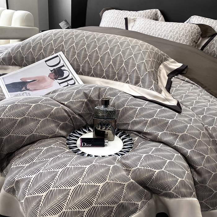 91家纺网 家纺一手货源 找家纺 （总）优悦生活馆 2024新款轻奢天丝印花宽边拼角四件套系列-绿野仙踪