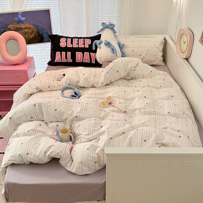 91家纺网 家纺一手货源 找家纺 昔可家纺 2024新款创意枕套全棉波点印花四件套 波纹爱心