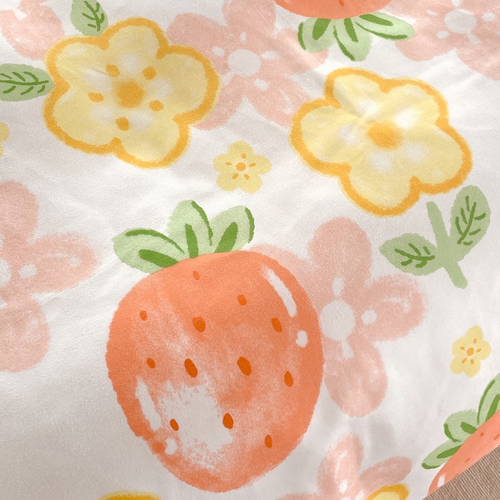 91家纺网 家纺一手货源 找家纺 美宜家 2025新款植物羊绒加厚斜纹磨毛单被套 草莓物语