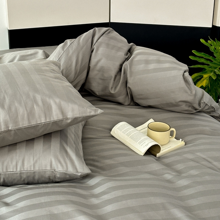 91家纺网 家纺一手货源 找家纺 蓝邻家纺 2024新款全棉60s贡缎提花轻奢四件套-风格二 杰西-灰