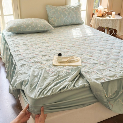 91家纺网 家纺一手货源 找家纺 （总）尊康家纺（原磊科） 2024新款亲肤奶昔棉夹棉床裙-风雅