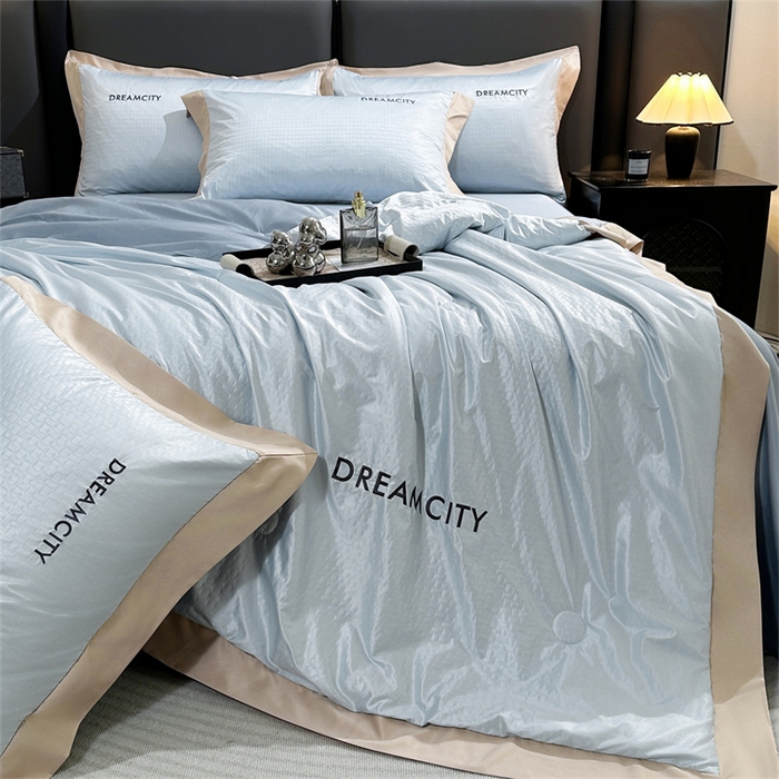 91家纺网 家纺一手货源 找家纺 古吉梦 2024新款水洗真丝提花夏被--迪梦 天空蓝+海青