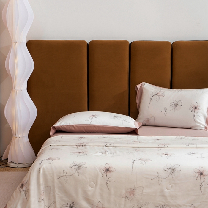 91家纺网 家纺一手货源 找家纺 黛舒家居 2024新款莱赛尔天丝大豆夏被四件套 暗香