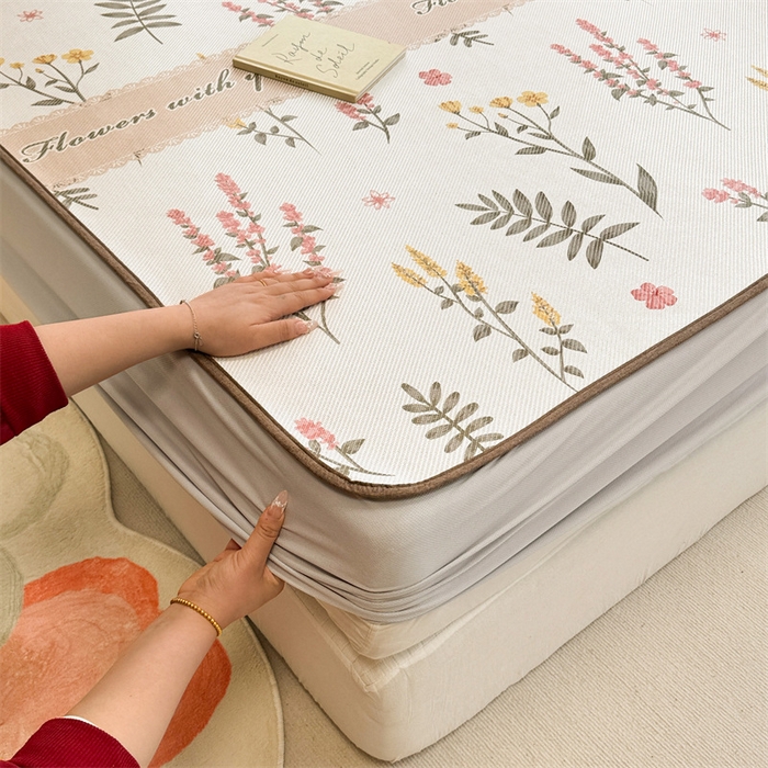 91家纺网 家纺一手货源 找家纺 懒猫家纺 2024新款600D数码印花冰藤凉席-床笠款 花枝招展-床笠款