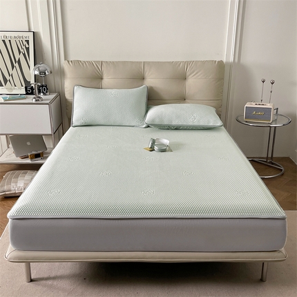 91家纺网 家纺一手货源 找家纺 （总）卡初家居（原微来） 2025新款抗菌冰豆豆花朵系列床笠床裙款凉席