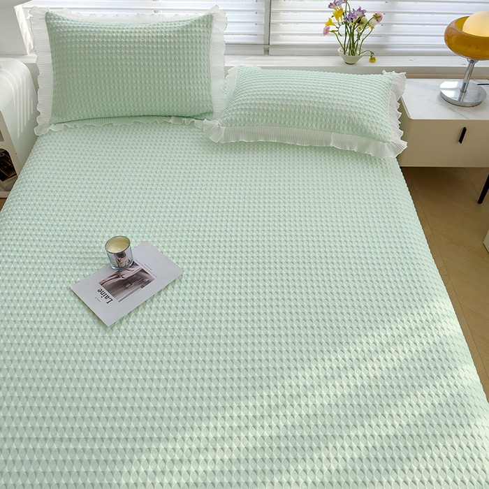 91家纺网 家纺一手货源 找家纺 冬然家纺 2024新款素色花边系列冰豆豆凉席  抹茶绿