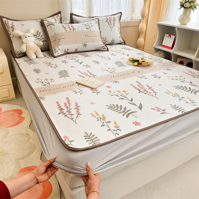 91家纺网 家纺一手货源 找家纺 懒猫家纺 2024新款600D数码印花冰藤凉席-床笠款 花枝招展-床笠款