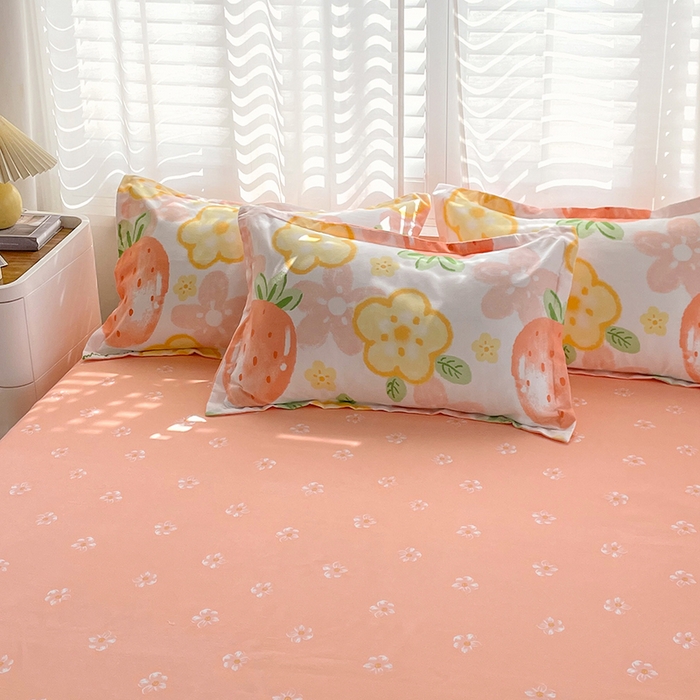 91家纺网 家纺一手货源 找家纺 美宜家 2025新款植物羊绒加厚斜纹磨毛单被套 草莓物语