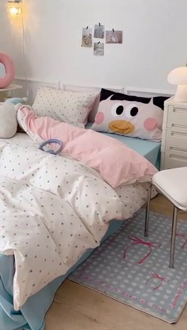 91家纺网 家纺一手货源 找家纺 昔可家纺 2024新款创意枕套全棉波点印花四件套 草莓粉樱