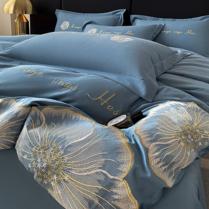 91家纺网 家纺一手货源 找家纺 你好美丽 2025新款水洗真丝刺绣绮梦四件套 绮梦深蓝