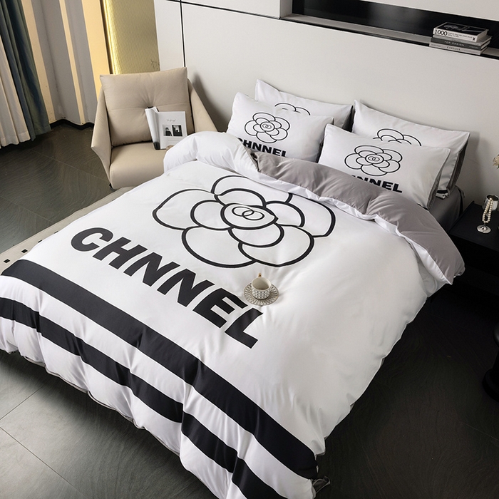 91家纺网 家纺一手货源 找家纺 摩卡家纺 2024新品水洗真丝轻奢系列 山茶-白