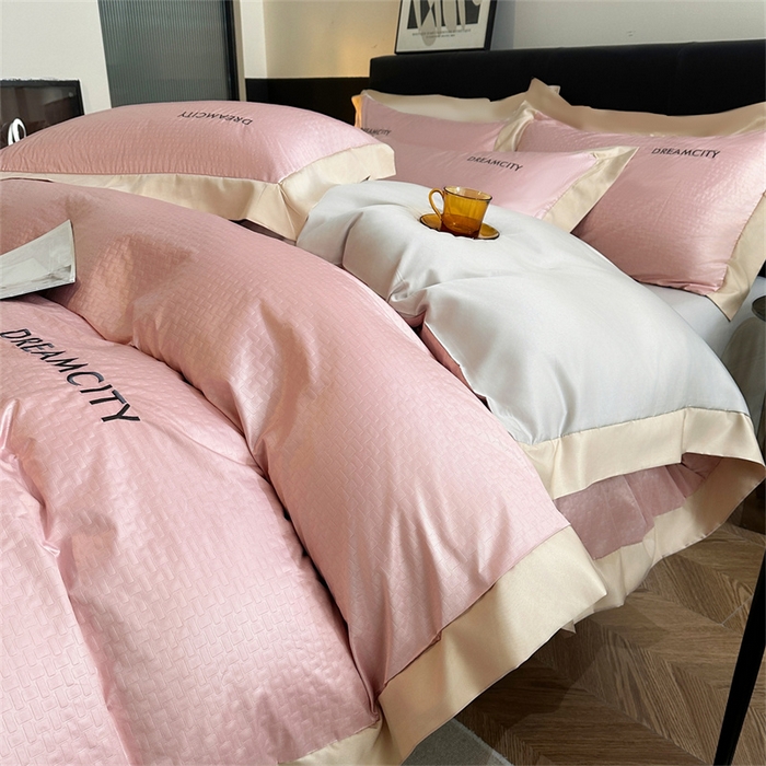 91家纺网 家纺一手货源 找家纺 古吉梦 2024新款水洗真丝提花四件套--迪梦  豆沙+山灰