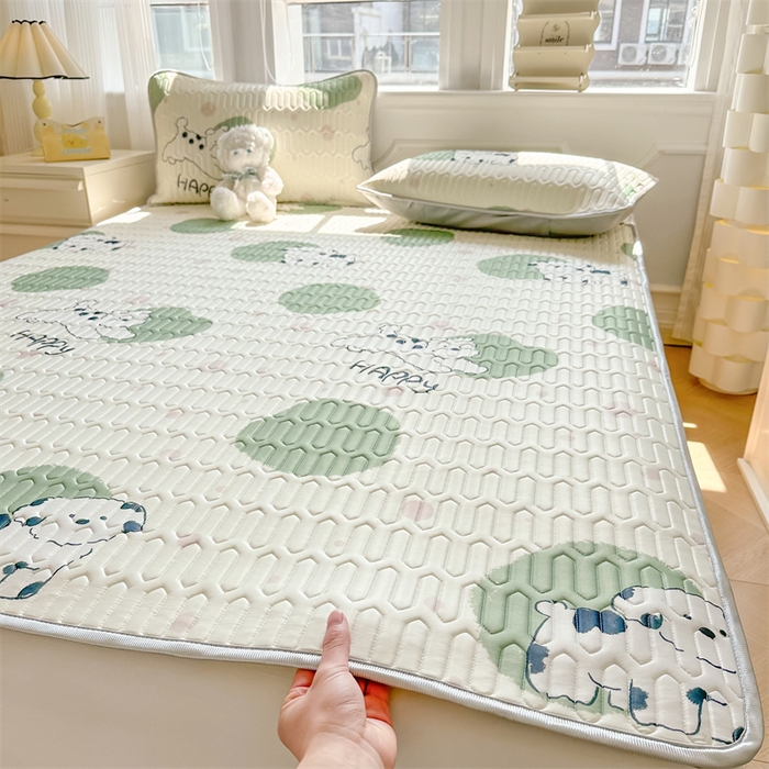 91家纺网 家纺一手货源 找家纺 慕尚家纺 2025新款凉感丝印花乳胶凉席 波点狗