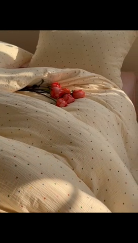 91家纺网 家纺一手货源 找家纺 洋铭区（原狠狠爱）  2024新款皱皱纱四件套 彩色星空